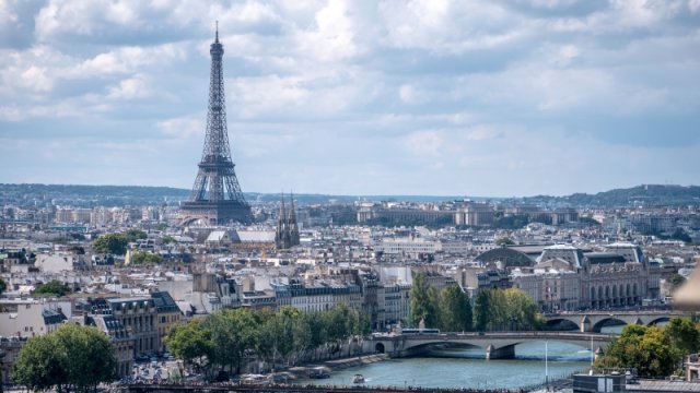 Paris İrəvandan inciyib: 1 milyon ermənidən ötrü 50 milyonluq fransızı itirmək... - ŞƏRH