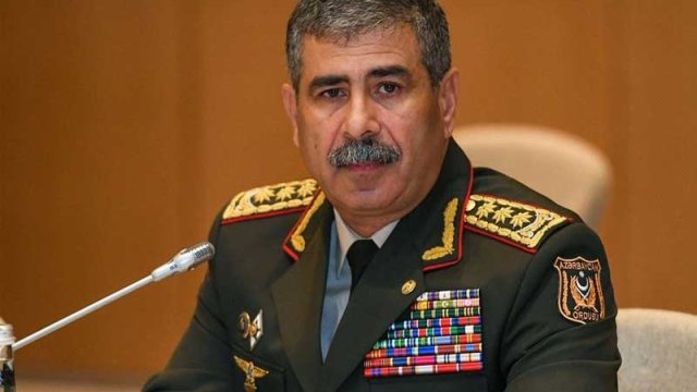 Zakir Həsənov Rusiya sülhməramlılarının komandanı ilə görüşdü