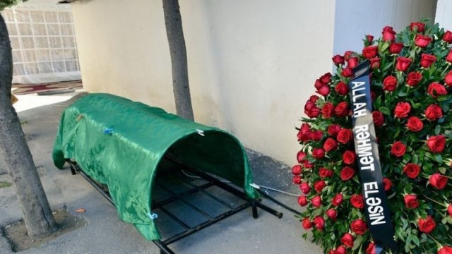 Azərbaycanda bir partiyanın 2 funksioneri koronavirusdan öldü - FOTO