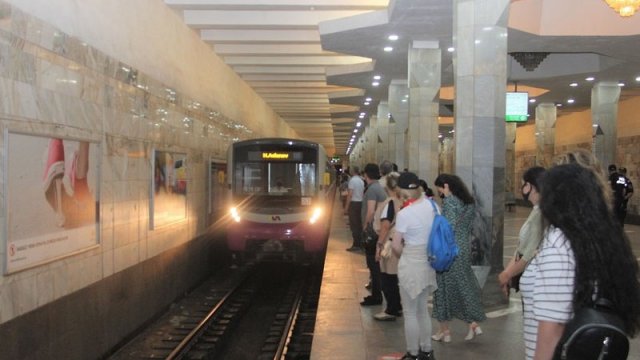 Bakı metrosu gücləndirilmiş iş rejiminə keçir
