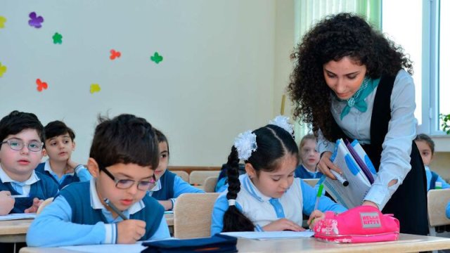 Naxçıvanda məktəblər açıldı