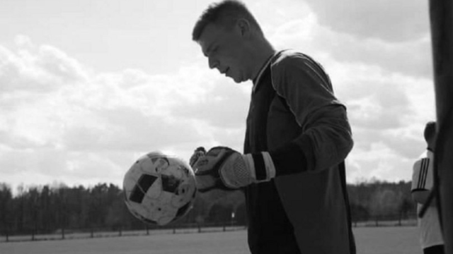 Futbolçu qəza törətdi – Özü öldü, 50 nəfər xəsarət aldı