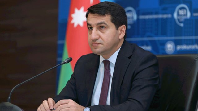 Hikmət Hacıyev İran XİN başçısının müavini ilə görüşdü