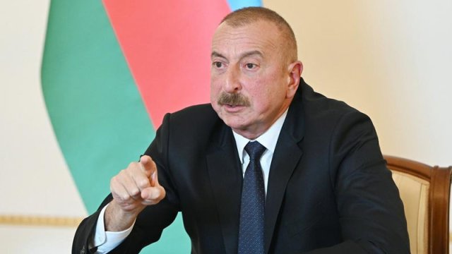 Prezident xalqa müraciət etdi - VİDEO