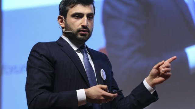 Selçuk Bayraktar Anım Günü ilə bağlı paylaşım etdi - FOTO