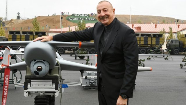 Cəbrayıldakı yeni hərbi hissə “Harop” və “Quzğun” PUA-ları ilə təchiz edildi