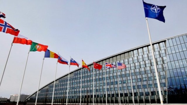 NATO müdafiə nazirləri Brüsselə toplaşır