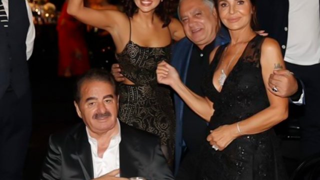 Günelin Tatlısesin toyunda geyindiyi libasın QİYMƏTİ - FOTO