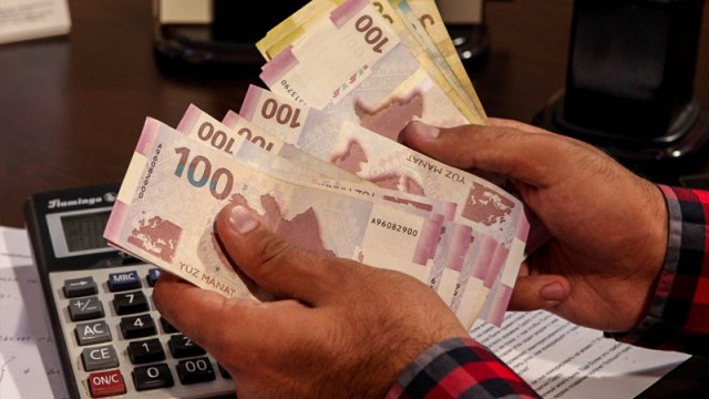İşçilərə ödənilməyən 100 minlərlə manat pul aşkarlandı