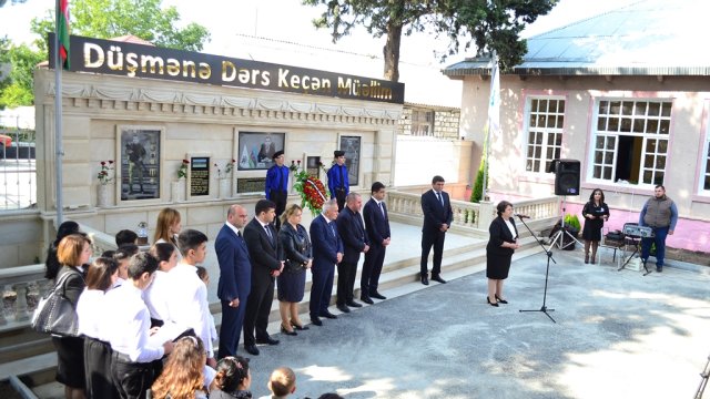 “Düşmənə dərs keçən müəllim” – Vətən müharibəsi şəhidi Elvin İmaməliyevin xatirəsinə abidə kompleksi inşa olunub (FOTO)