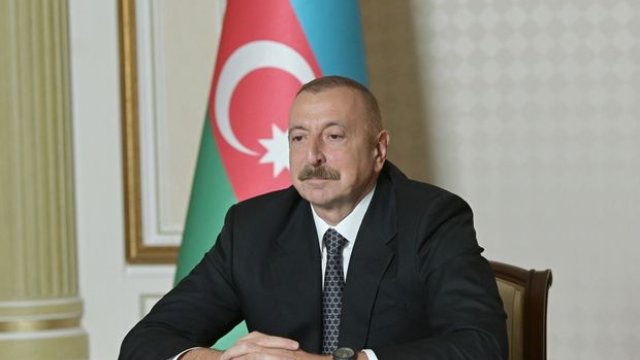 İlham Əliyev Azərbaycan xalqını təbrik etdi