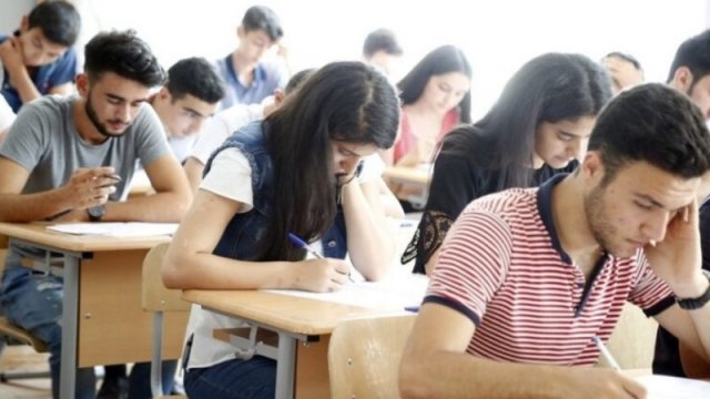 Bu ixtisas qrupunda bəzi ixtisaslar üzrə imtahan fənləri dəyişdirilir