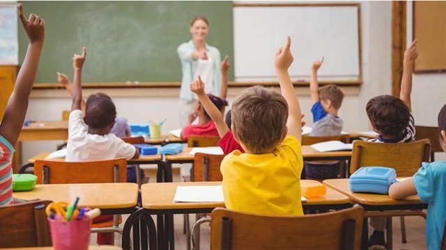 Müxtəlif ölkələrdə təhsil neçə yaşdan başlayır? - SİYAHI