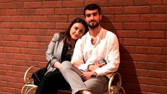 Anasından Mahir Emrelinin spirtli içki ilə şəkilinə reaksiya - FOTO