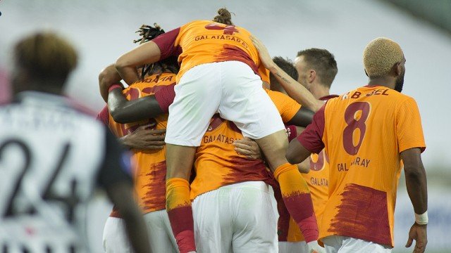 “Qalatasaray”da maaş limiti qoyuldu