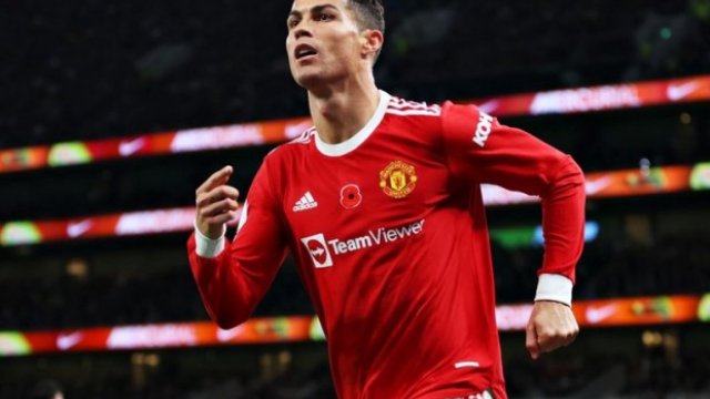 Ronaldu ardıcıl 2-ci dəfə ən yaxşı futbolçu seçildi