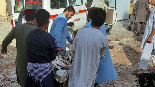 Əfqanıstanda məsciddə partlayış: Cümə namazına gələnlər öldürüldü