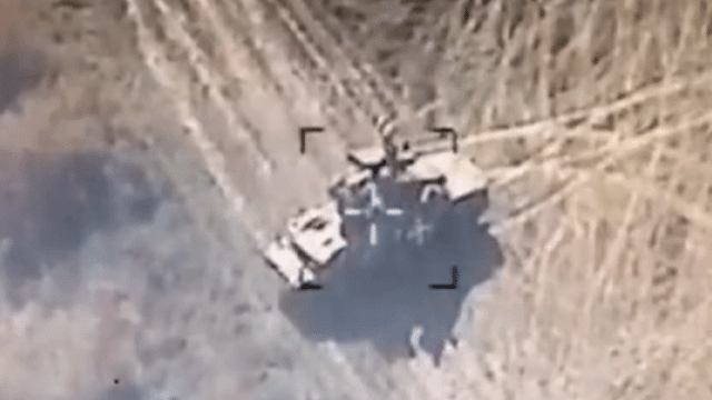 Düşmənin zenit-raket kompleksinin sıradan çıxarılma anı - VİDEO