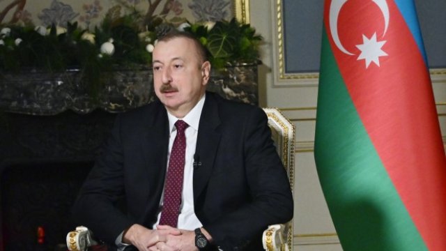 İlham Əliyev uşaqları təbrik etdi