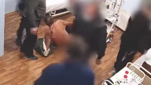 Saakaşvili həbsxanada döyüldüyünü açıqladı