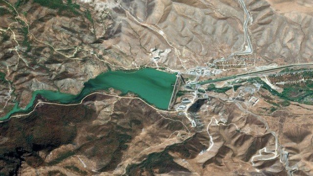 Suqovuşan peykdən - FOTO