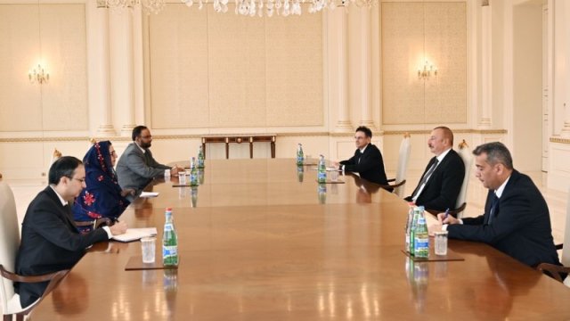 Prezident Pakistanın müdafiə istehsalatı nazirini qəbul etdi (YENİLƏNİB)