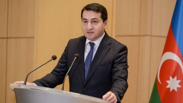 Hikmət Hacıyevdən sərhəddəki vəziyyətlə bağlı AÇIQLAMA