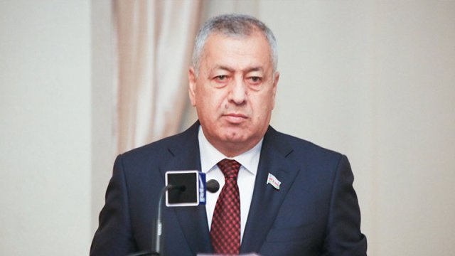 Vahid Əhmədov Saleh Rüstəmli ilə bağlı Prezidentə müraciət etdi