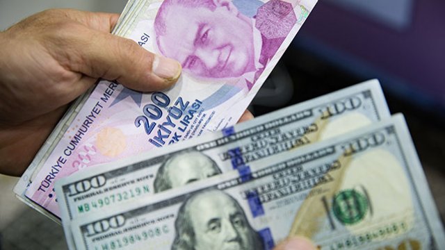 ABŞ dolları 15 lirəyə çatır