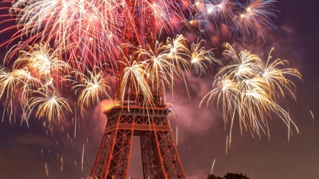 Bu ölkədə Yeni il bayramı ləğv edildi -Koronavirusa görə