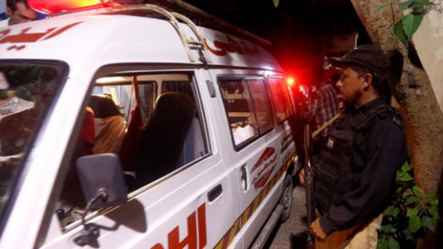 Seçkiləri qazanan pakistanlı siyasətçi öz tərəfdarları tərəfindən öldürüldü - FOTO