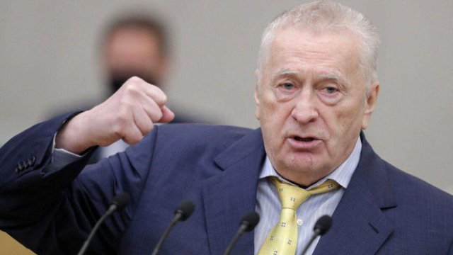 Jirinovski yeni il gecəsi Ukraynanı bombalamağa çağırdı