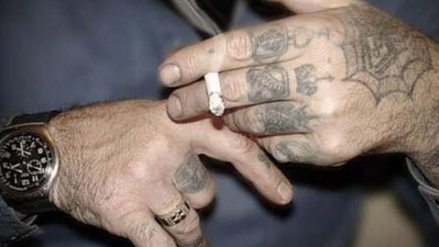 Qanuni oğru oğlunun gözü qarşısında ÖLDÜRÜLDÜ