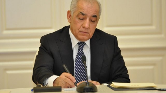 Əli Əsədov İqtisadiyyat Nazirliyinə daxil olmayan qurumların siyahısını təsdiqləyib - SİYAHI