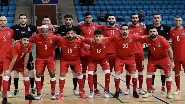 Azərbaycan millisinin 2 üzvündə koronavirus aşkarlandı