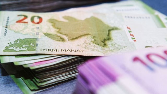 52 min manat mənimsəyən \