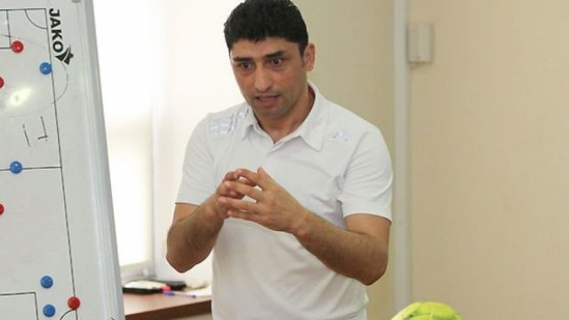 Azərbaycan millisində koronavirusa kütləvi YOLUXMA