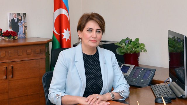 Səhhətinə görə işdən çıxan nazir müavini təlim keçməyə başladı - VİDEO