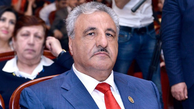 Tağı Əhmədov faizə verdiyi 2 milyonun detallarından danışdı: 