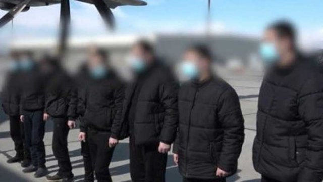 Ermənistana qaytarılan hərbi əsirlər dindirilir