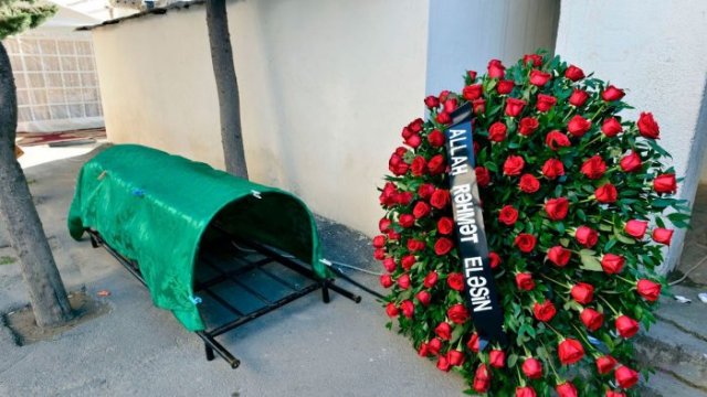 Əməkdar rəssam vəfat etdi - FOTO