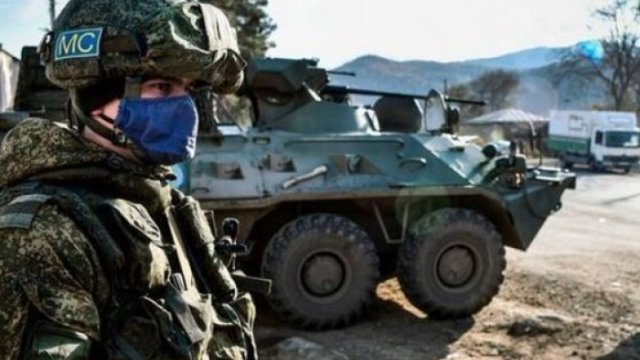 Qarabağda ermənilərin maşını sülhməramlıların “BTR”- i ilə toqquşdu - ölən və yaralı var