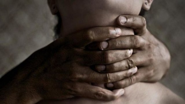 Azərbaycanda dəhşətli hadisə: Oğul anasını öldürdü