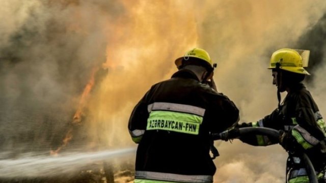 Bakıda baş verən yanğınla bağlı nazirlik yeni məlumat yaydı