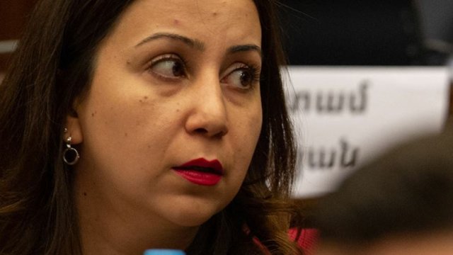 Azərbaycanlı deputatlar İrəvanda – “Vətəndaşların “əsəbləri” ilə oynamağa çalışırlar...”