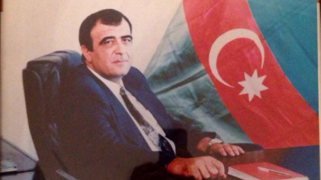 Bir neçə ay nazir olan \