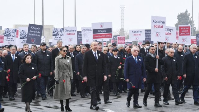 Prezident və xanımı “Xocalı yürüşü”nə qatıldı - YENİLƏNİB/FOTO
