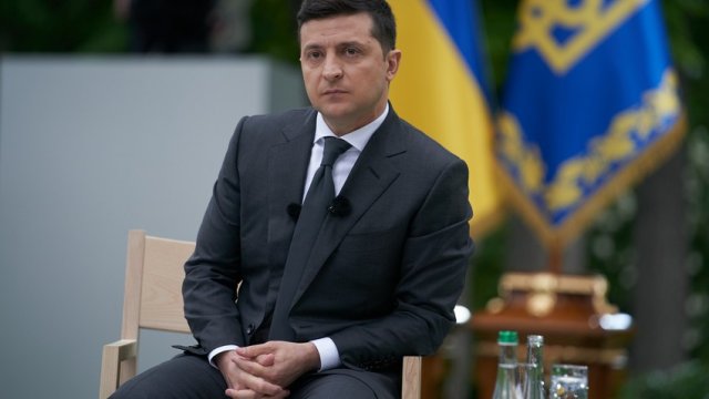 Zelenski Rusiya ilə danışıqlar üçün ilkin şərti açıqlayıb