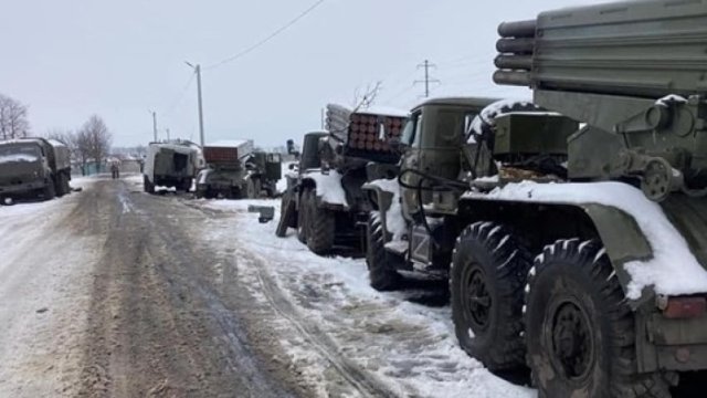 Rus qoşunları Kiyevi blokadaya almaq üçün qüvvələri cəmləşdirdi