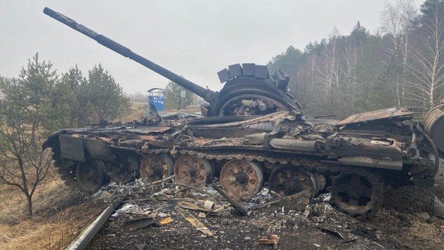 Rus ordusunun daha 4 PDM-i, 2 tankı məhv edildi